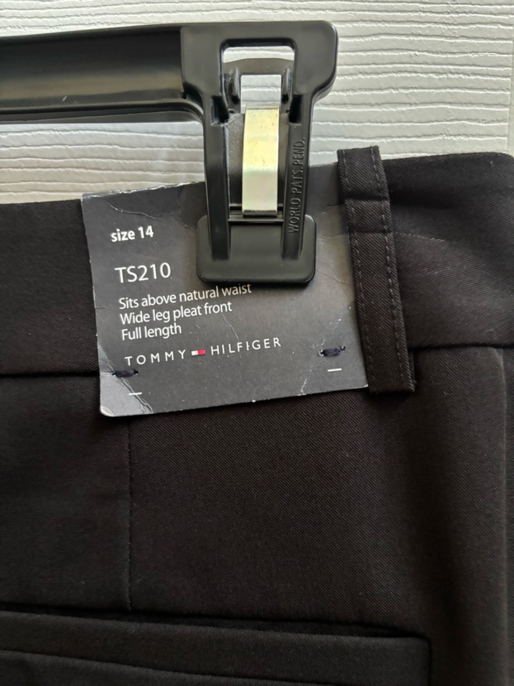 Tommy Hilfiger Woman’s Sleek Black Wide-Leg Pants, Size 14, NWT - Picture 7 of 7